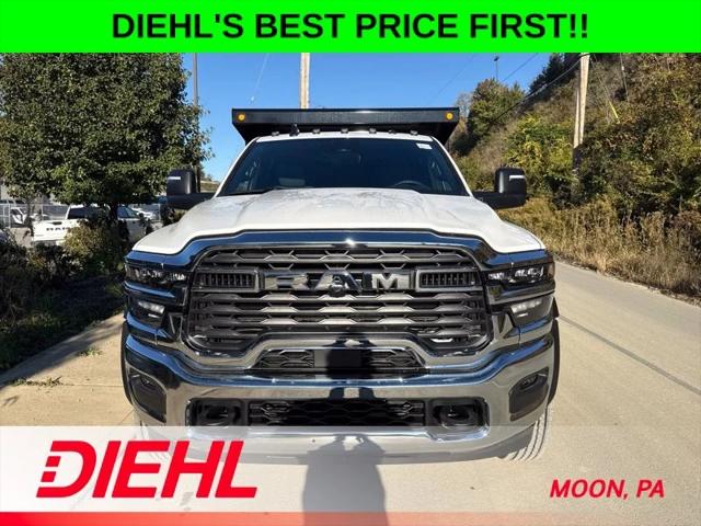 2026 RAM Ram 5500 Chassis Cab RAM 5500 TRADESMAN CHASSIS CREW CAB 4X4 60 CA 2026 RAM Ram 5500 Chassis Cab RAM 5500 TRADESMAN CHASSIS CREW CAB 4X4 60 CA
