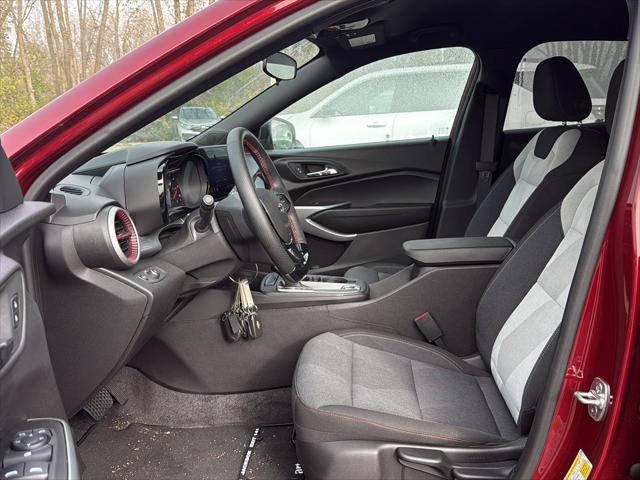 Used 2025 Chevrolet Trax FWD 1RS For Sale in Jackson, MI