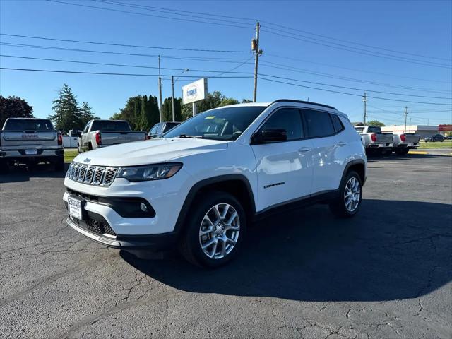 2024 Jeep Compass Latitude Lux FWD for sale near London, OH