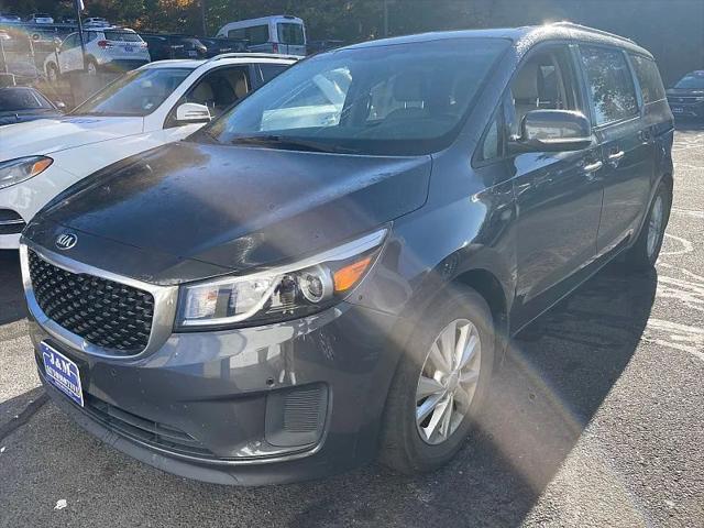 2017 Kia Sedona LX for sale in Naugatuck, CT