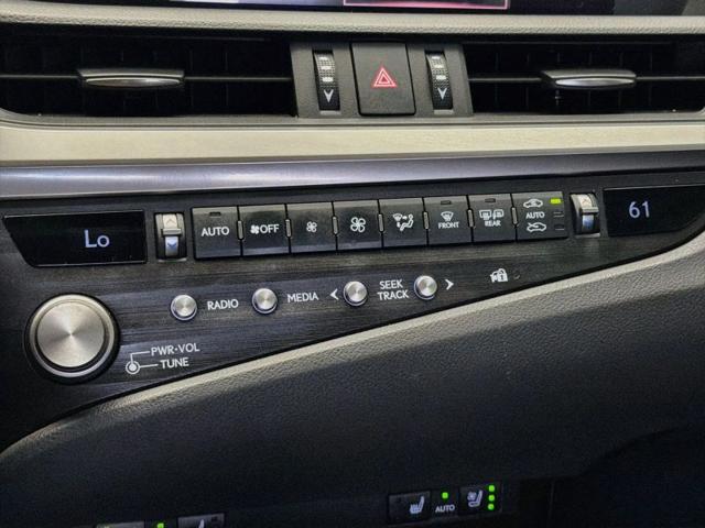 2021 Lexus ES 300h 300h