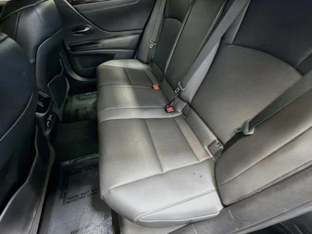 2021 Lexus ES 300h 300h