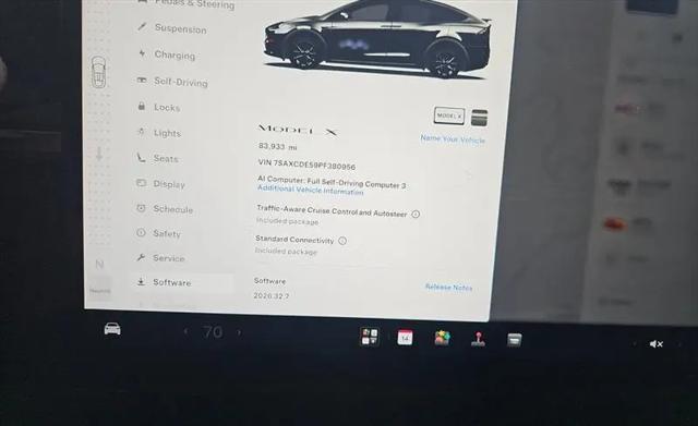 2023 Tesla Model X Standard Range