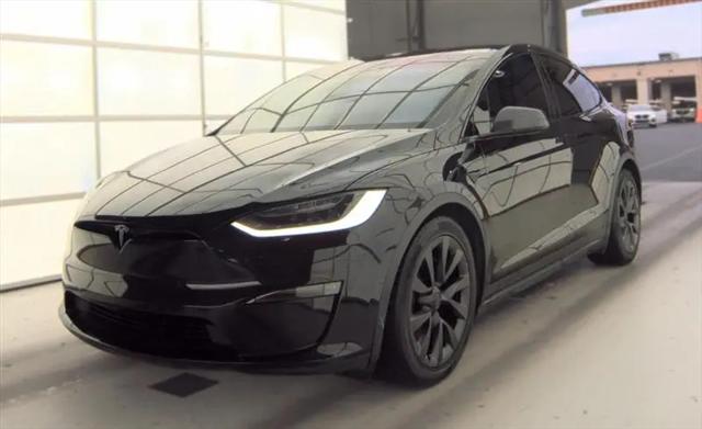 2023 Tesla Model X Standard Range