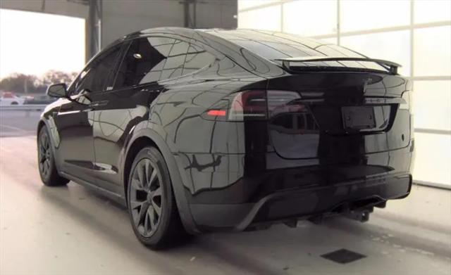2023 Tesla Model X Standard Range