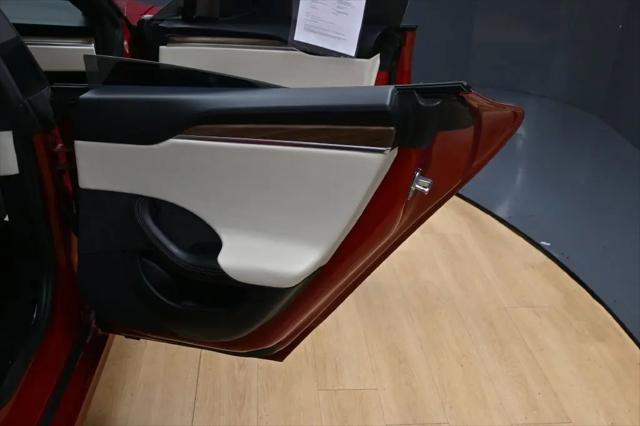 2021 Tesla Model S Plaid Tri Motor All-Wheel Drive