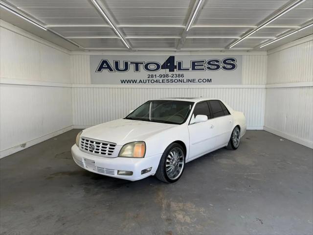 2004 Cadillac DeVille DTS for sale in Pasadena, TX