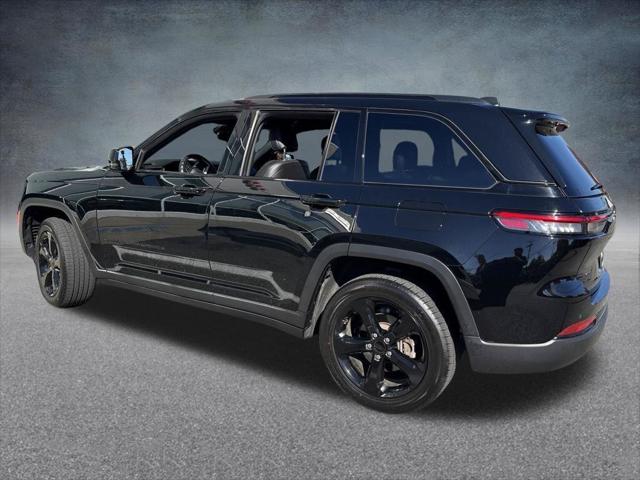 2023 Jeep Grand Cherokee Altitude 4x4 2023 Jeep Grand Cherokee Altitude 4x4