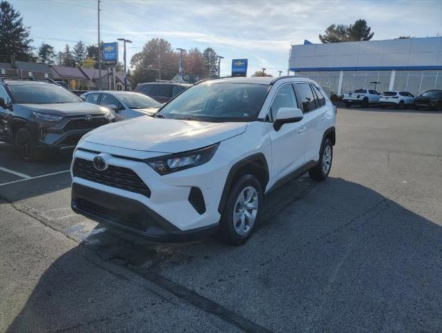2020 Toyota RAV4 LE 2020 Toyota RAV4 LE