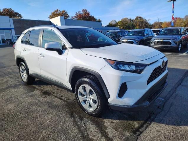 2020 Toyota RAV4 LE 2020 Toyota RAV4 LE