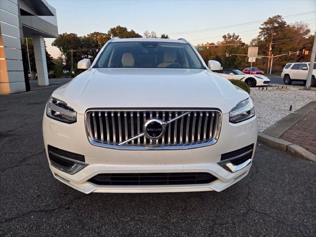 2024 Volvo XC90 B6 Plus Bright Theme 7-Seater