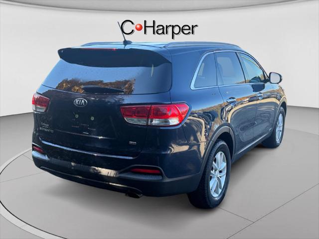 2017 Kia Sorento 2.4L LX 2017 Kia Sorento 2.4L LX