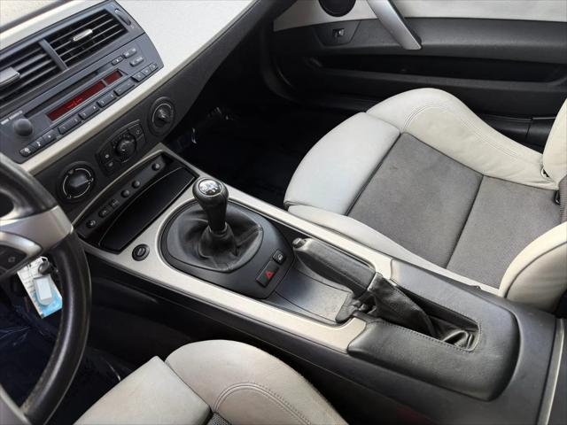 2005 BMW Z4 2.5i
