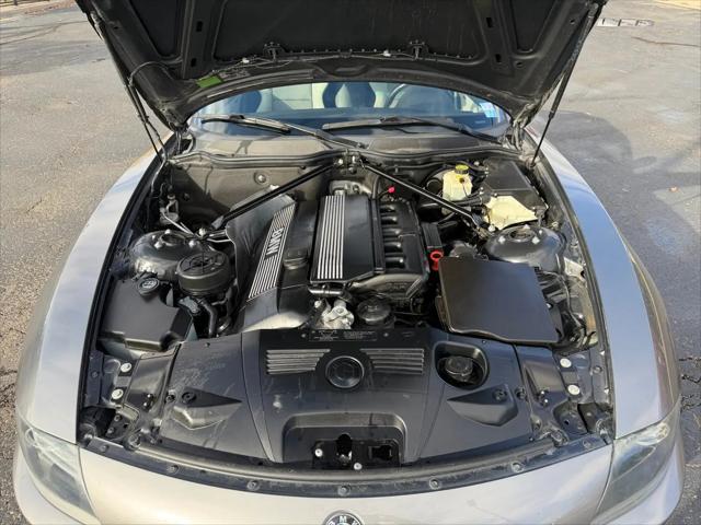 2005 BMW Z4 2.5i