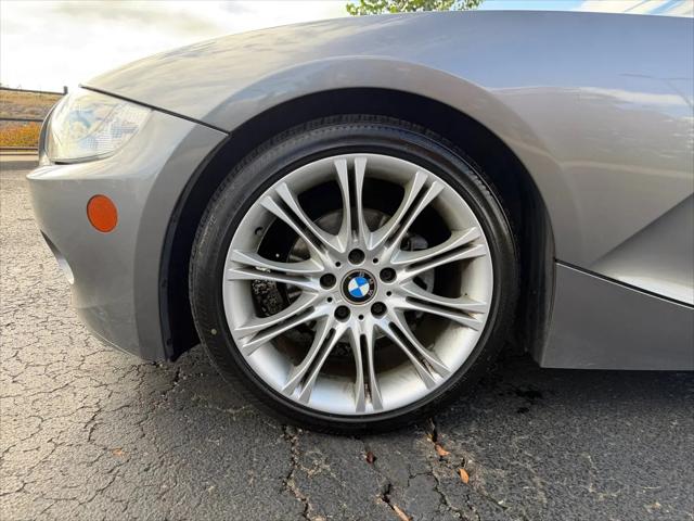 2005 BMW Z4 2.5i