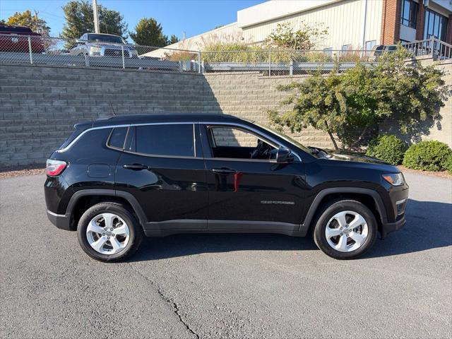 2020 Jeep Compass Latitude 4x4 2020 Jeep Compass Latitude 4x4