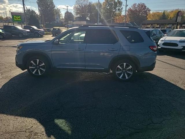 2024 Honda Pilot Touring