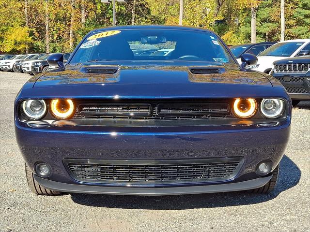 2017 Dodge Challenger SXT 2017 Dodge Challenger SXT