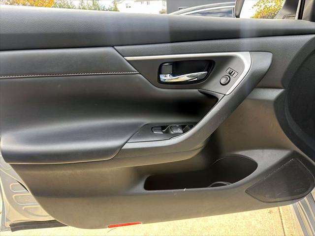 2016 Nissan Altima 2.5 SL [17]