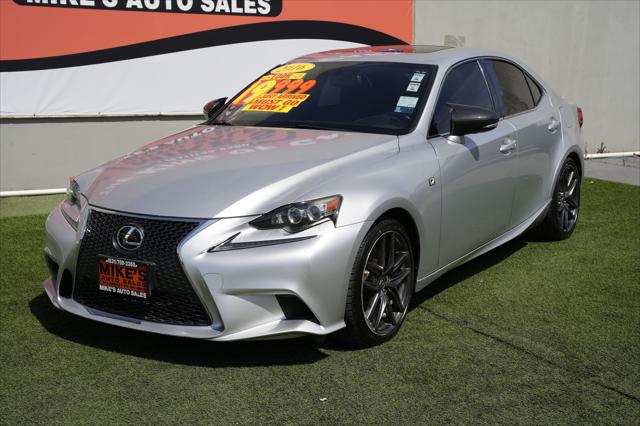 2016 Lexus IS 200t 4dr Sdn