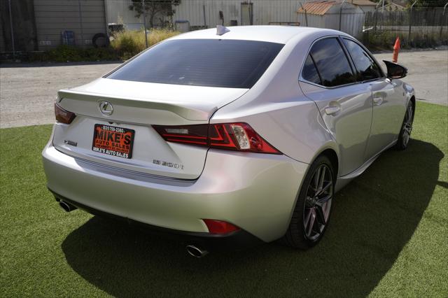 2016 Lexus IS 200t 4dr Sdn