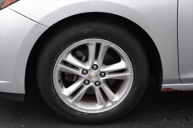 2017 Chevrolet Cruze LT Auto