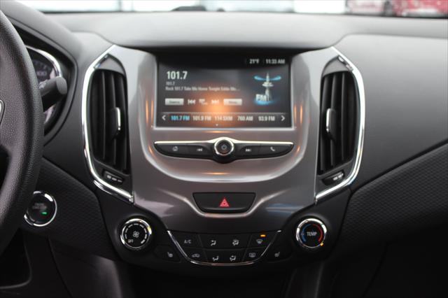2017 Chevrolet Cruze LT Auto