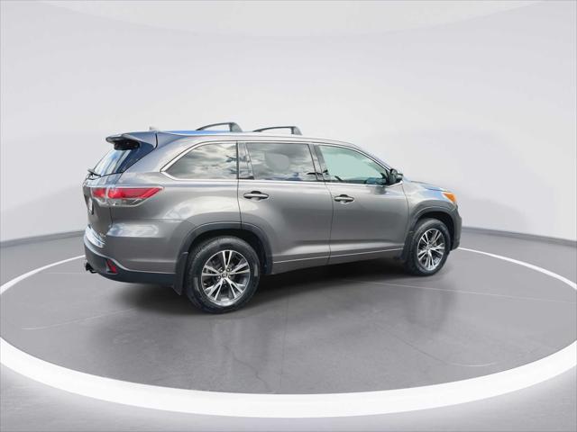 2016 Toyota Highlander XLE V6