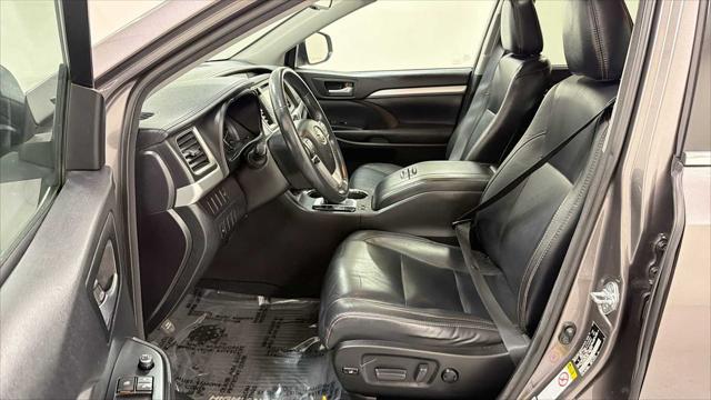 2016 Toyota Highlander XLE V6
