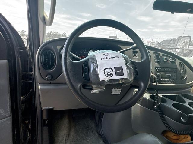 2007 Ford E-450 Cutaway Base