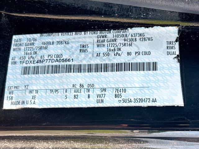 2007 Ford E-450 Cutaway Base