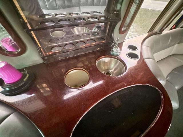 2007 Ford E-450 Cutaway Base