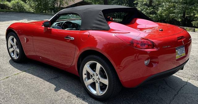 2006 Pontiac Solstice Base 2dr Convertible