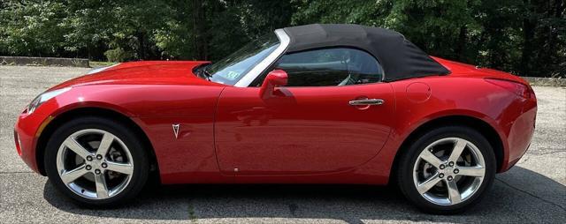 2006 Pontiac Solstice Base 2dr Convertible