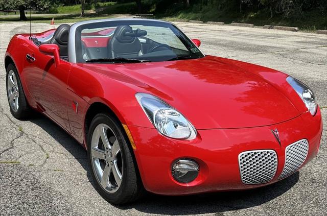2006 Pontiac Solstice Base 2dr Convertible