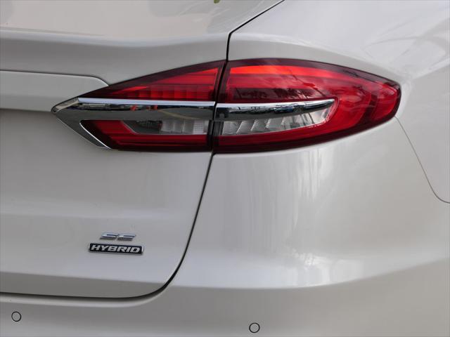 2020 Ford Fusion Hybrid SE