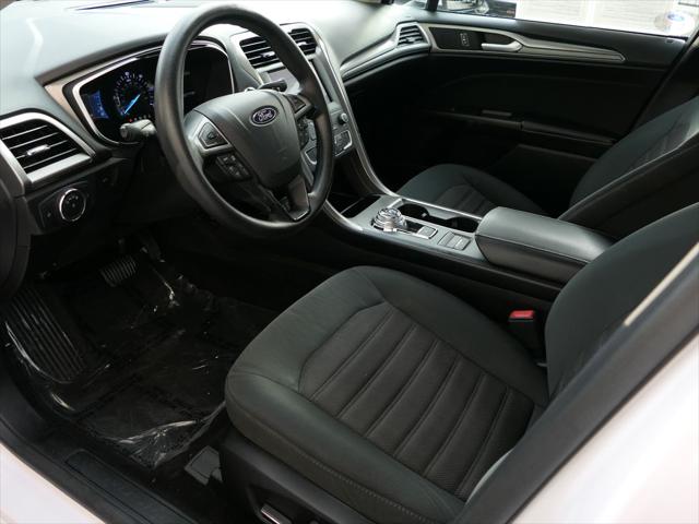2020 Ford Fusion Hybrid SE