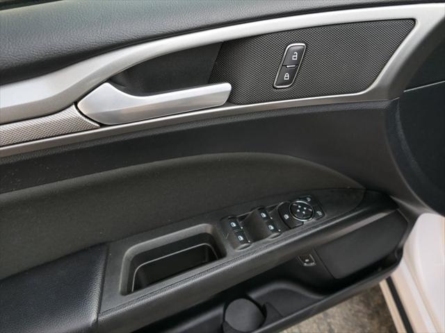 2020 Ford Fusion Hybrid SE