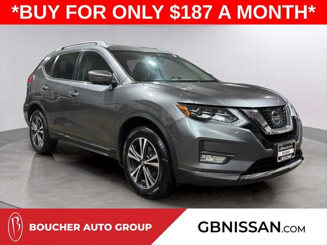 2017 Nissan Rogue SL for sale in Greenfield, WI