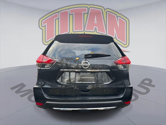 2017 Nissan Rogue SV [3]