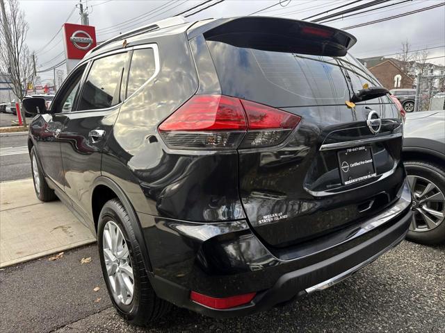 2017 Nissan Rogue SV [4]