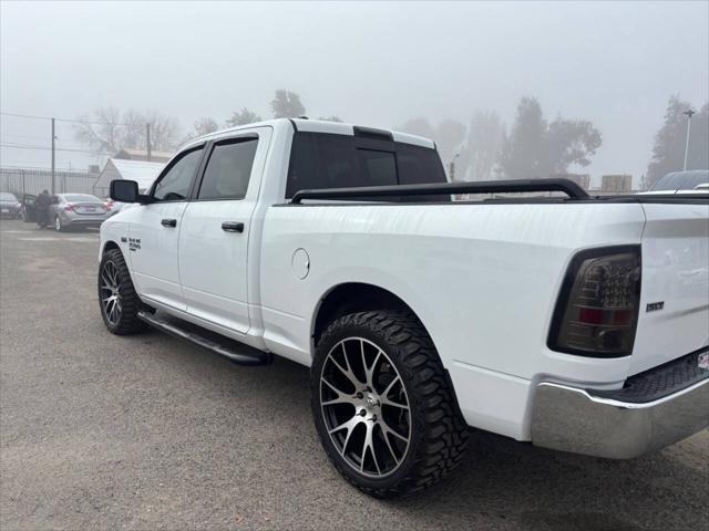 2019 Ram 1500 Classic SLT Crew Cab 4x2 6'4" Box