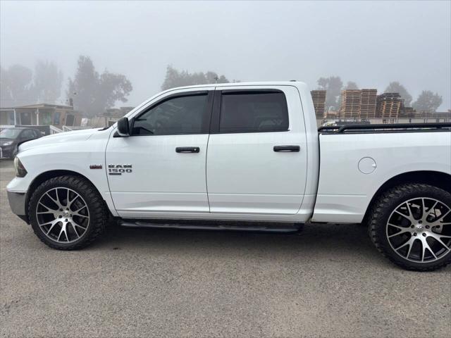 2019 Ram 1500 Classic SLT Crew Cab 4x2 6'4" Box